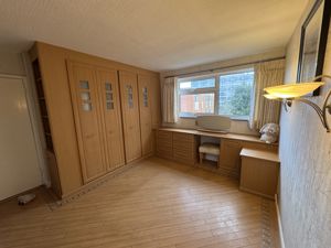 Photo 9- click for photo gallery